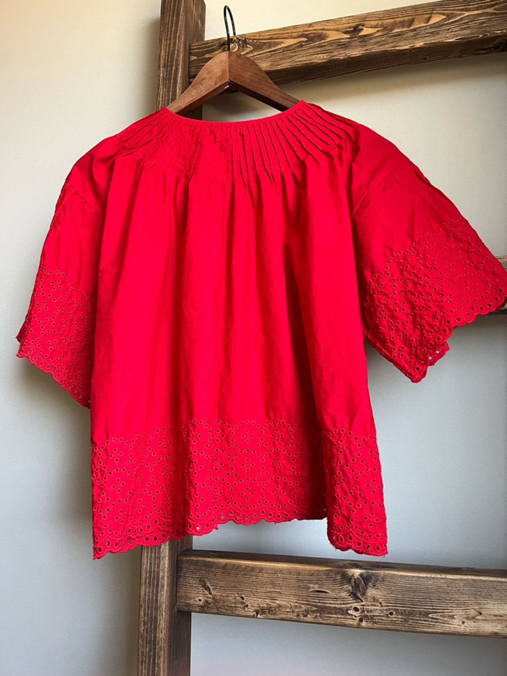 ❤️ J.Crew Jolie Red Eyelet Cotton Poplin Top – Feminine Puff Sleeve Blouse - Picture 3 of 11